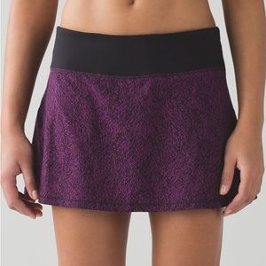 Lululemon Circuit Breaker Skirt Circuit Aurora Black